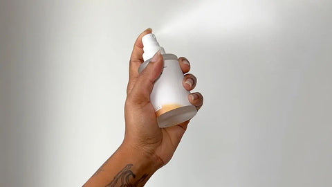 5 Reasons to Choose Body Mists Over Traditional Perfumes - BAVE